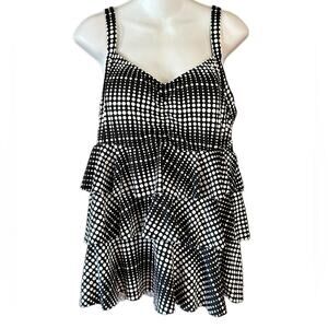 Swim 365 Black and White Ruffled Swimsuit Top in Womens 16W Adjustable Straps
